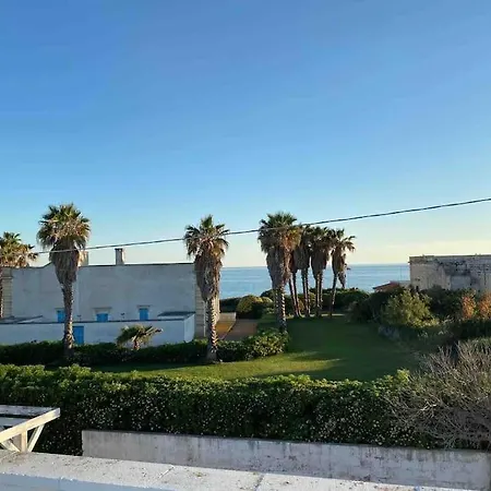 Cloe Vista Mare Nel Salento Capilungo